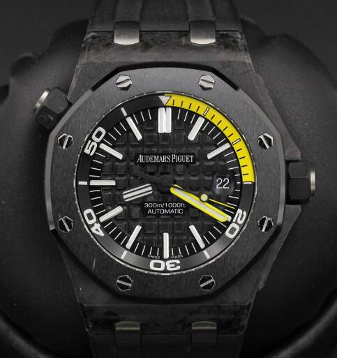 Complicated CA Replica Diving Watches At Low Price For Men