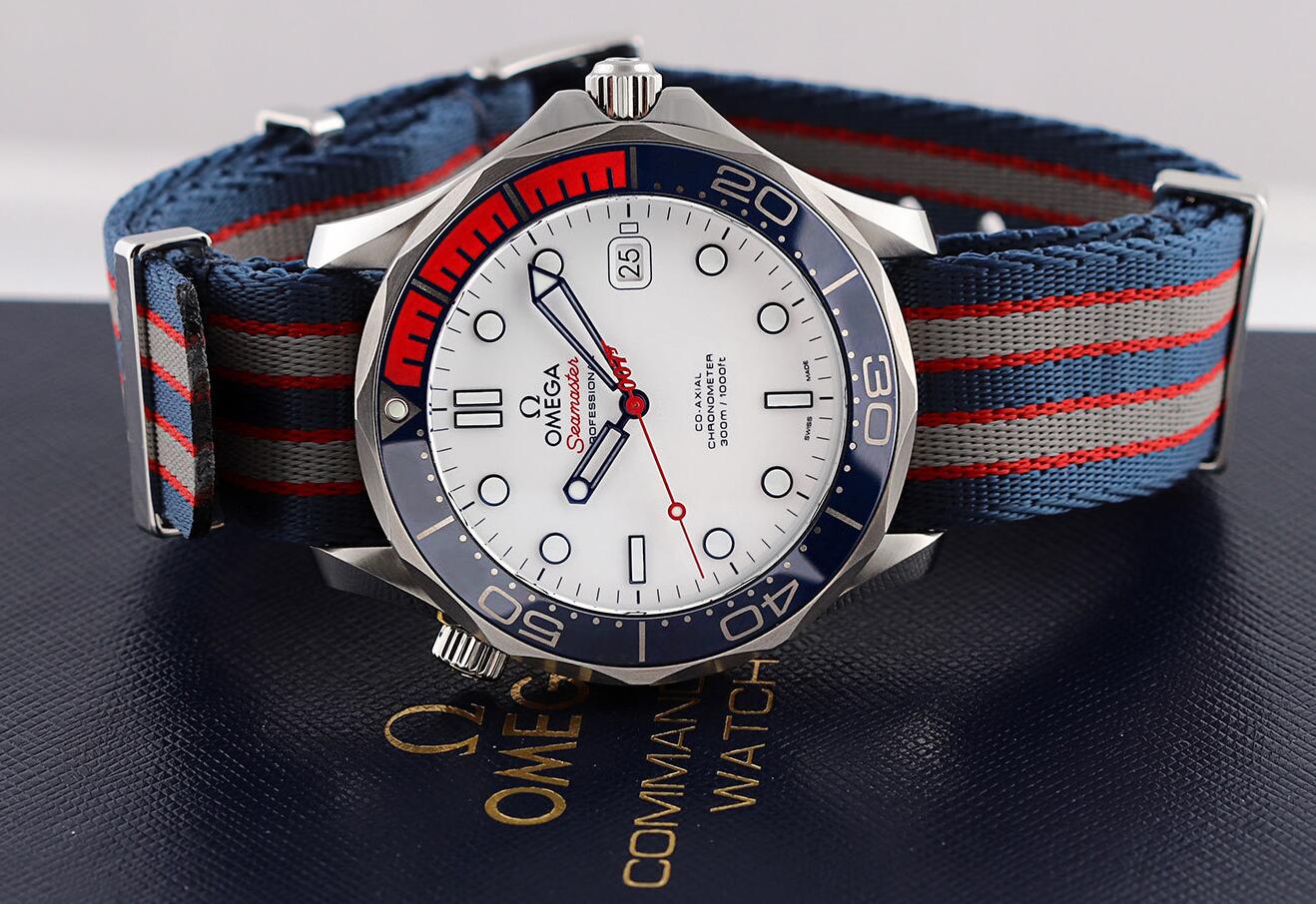 AAA replica watches are solid in white ceramic material.